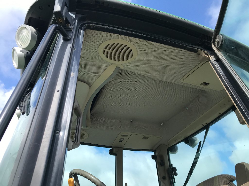 Traktor tip John Deere 6830 PREMIUM, Gebrauchtmaschine in UZERCHE (Poză 7)