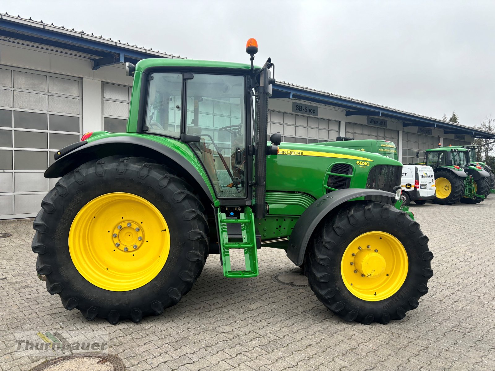 Traktor типа John Deere 6830 PREMIUM, Gebrauchtmaschine в Cham (Фотография 4)