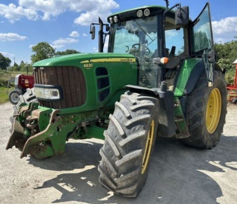 Traktor of the type John Deere 6830 PREMIUM, Gebrauchtmaschine in HABSHEIM (Picture 1)