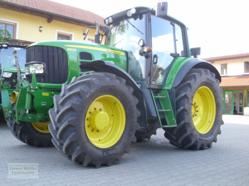 Traktor типа John Deere 6830 PREMIUM, Gebrauchtmaschine в Unterneukirchen (Фотография 1)