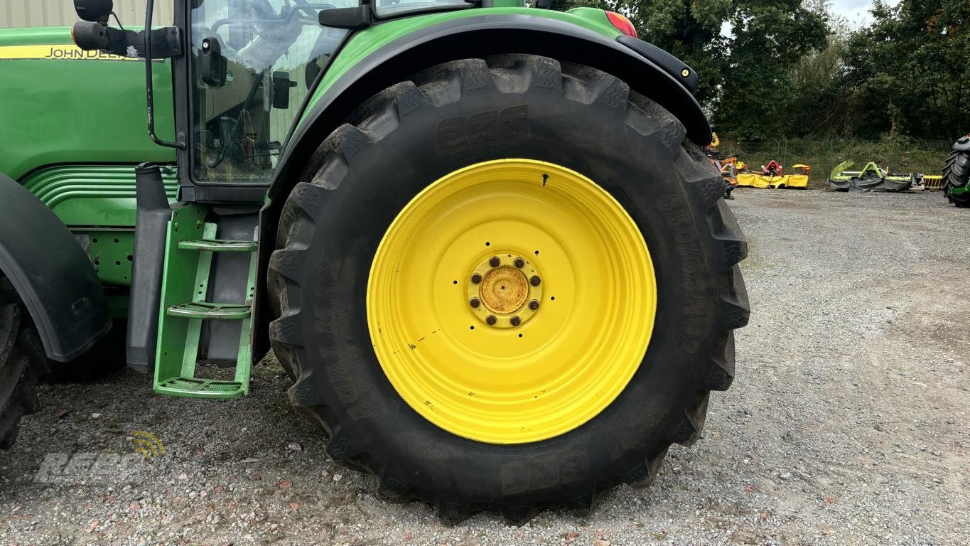 Traktor van het type John Deere 6830 Premium, Gebrauchtmaschine in Aurich (Foto 11)