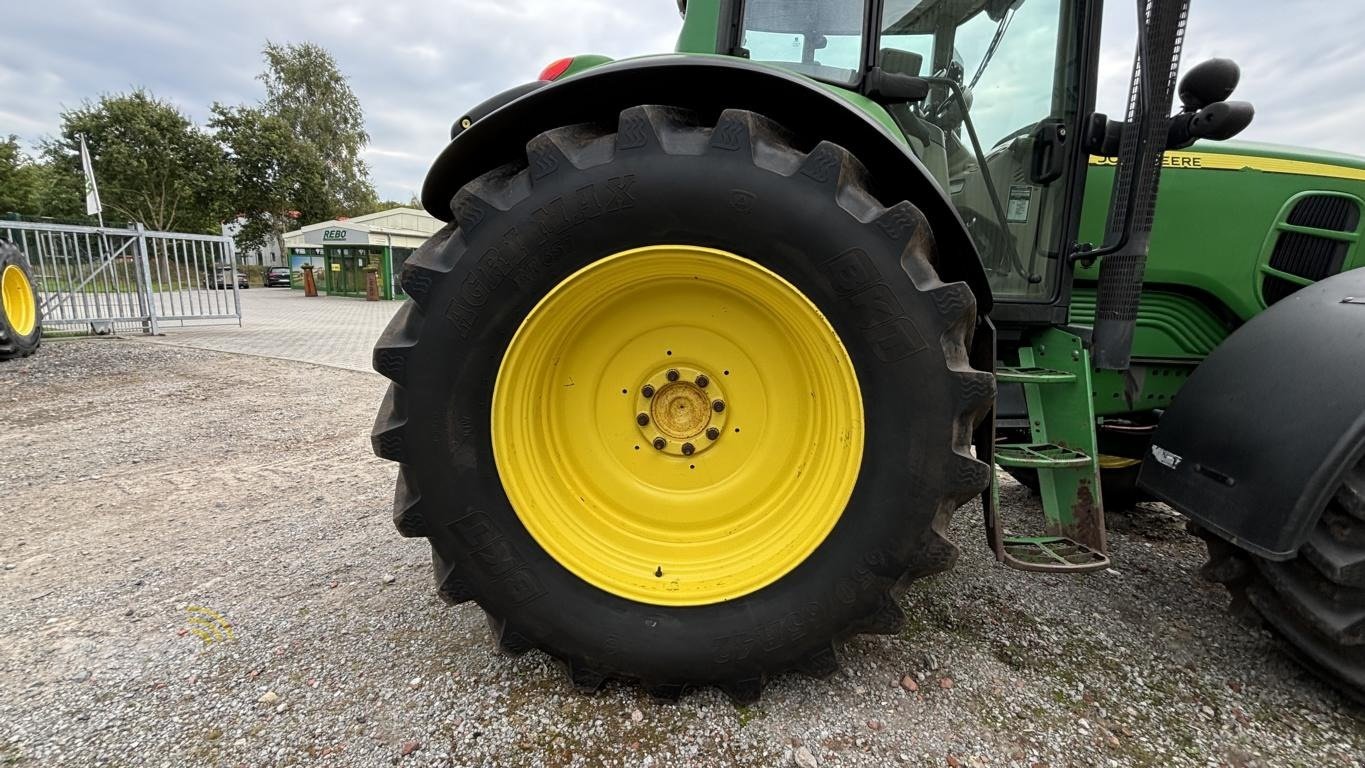 Traktor du type John Deere 6830 Premium, Gebrauchtmaschine en Aurich (Photo 14)