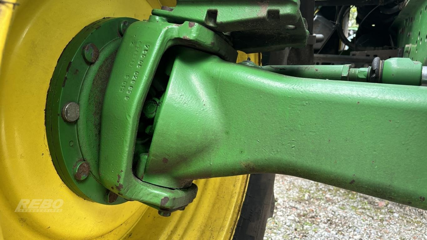 Traktor van het type John Deere 6830 Premium, Gebrauchtmaschine in Aurich (Foto 16)