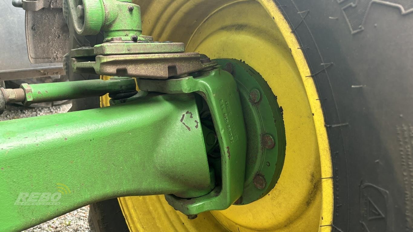 Traktor van het type John Deere 6830 Premium, Gebrauchtmaschine in Aurich (Foto 18)