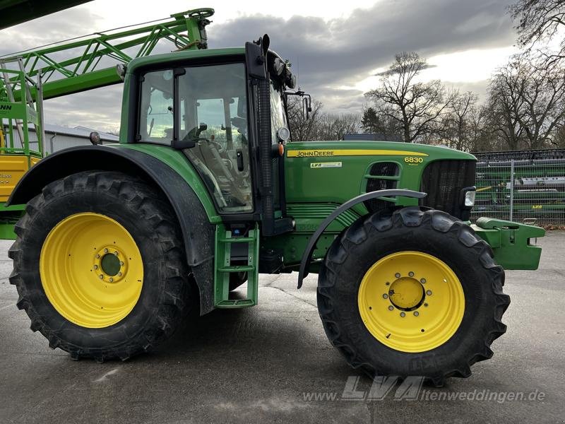 Traktor typu John Deere 6830 Premium, Gebrauchtmaschine v Sülzetal OT Altenweddingen (Obrázek 7)