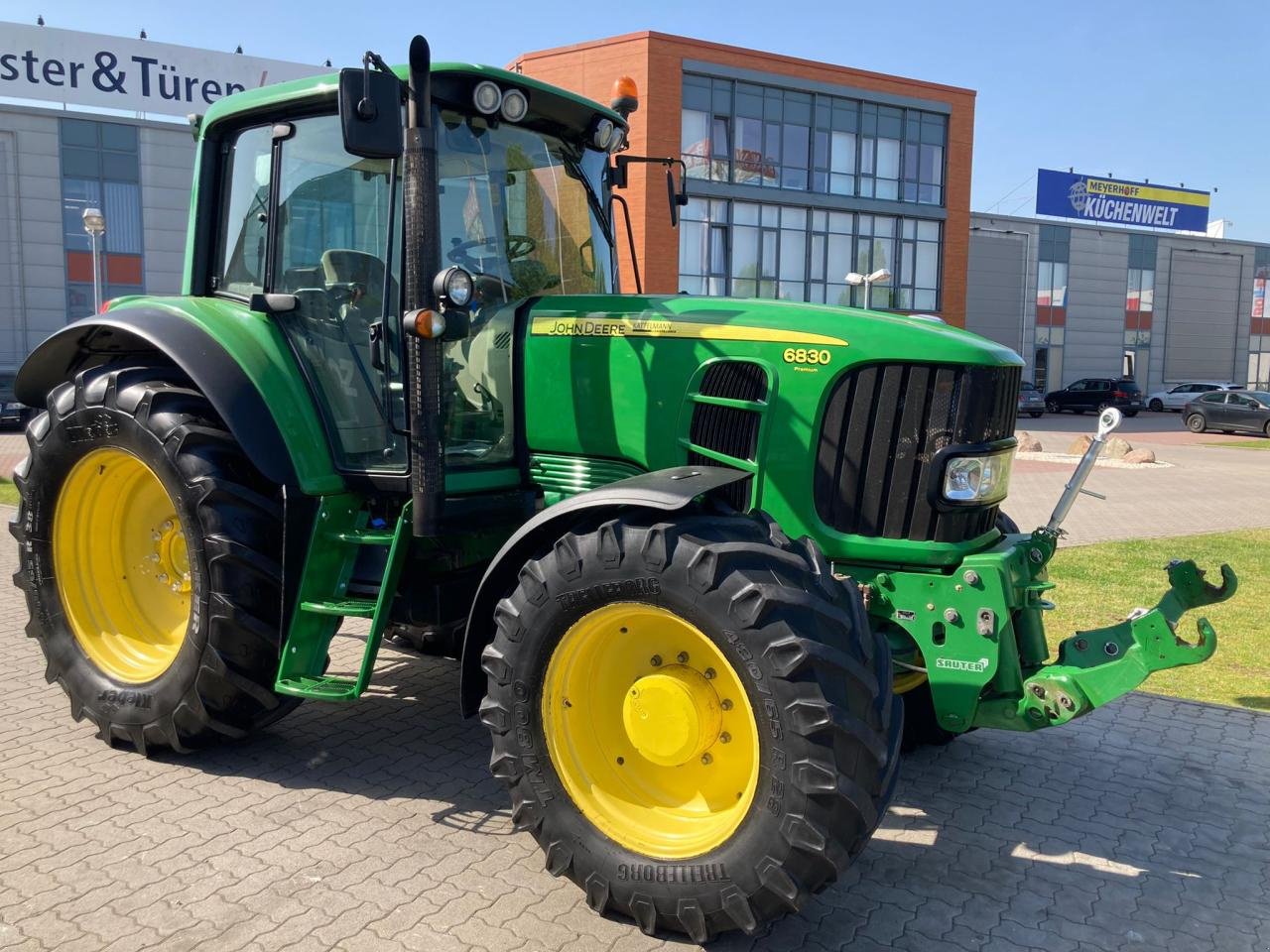 Traktor of the type John Deere 6830 Premium, Gebrauchtmaschine in Stuhr (Picture 3)