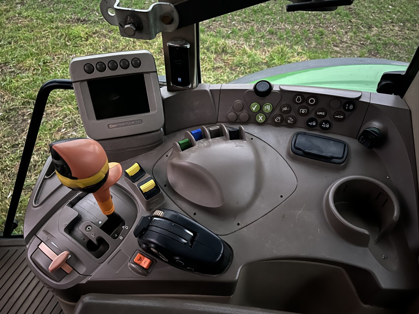 Traktor Türe ait John Deere 6830 PREMIUM, Gebrauchtmaschine içinde Perkam (resim 12)