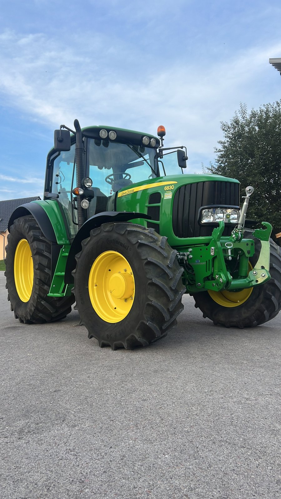 Traktor a típus John Deere 6830 PREMIUM, Gebrauchtmaschine ekkor: Weilheim (Kép 1)