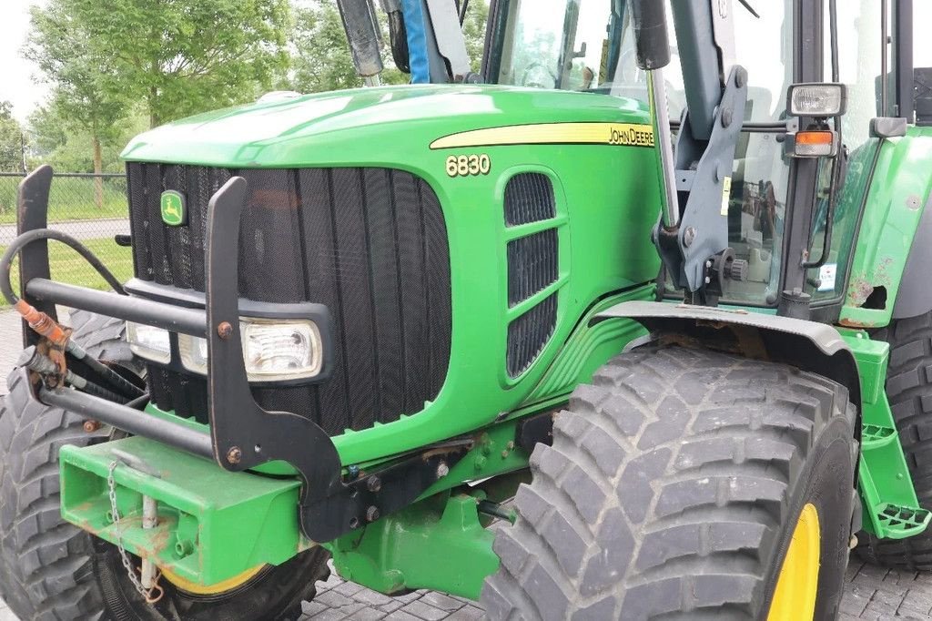 Traktor del tipo John Deere 6830 STD FRONT LOADER 40KM/H POWERQUAD PLUS, Gebrauchtmaschine en Marknesse (Imagen 11)