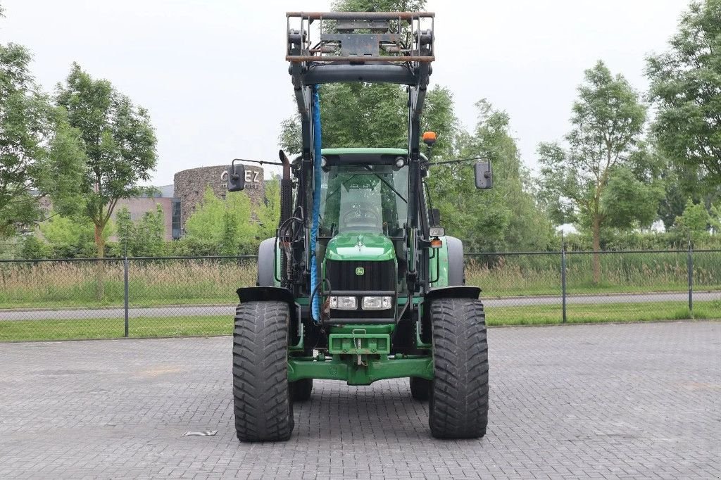 Traktor des Typs John Deere 6830 STD FRONT LOADER 40KM/H POWERQUAD PLUS, Gebrauchtmaschine in Marknesse (Bild 3)
