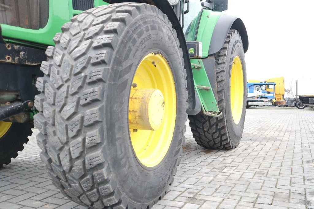 Traktor typu John Deere 6830 STD FRONT LOADER 50 KM/H WITH REGISTRATION, Gebrauchtmaschine v Marknesse (Obrázek 11)