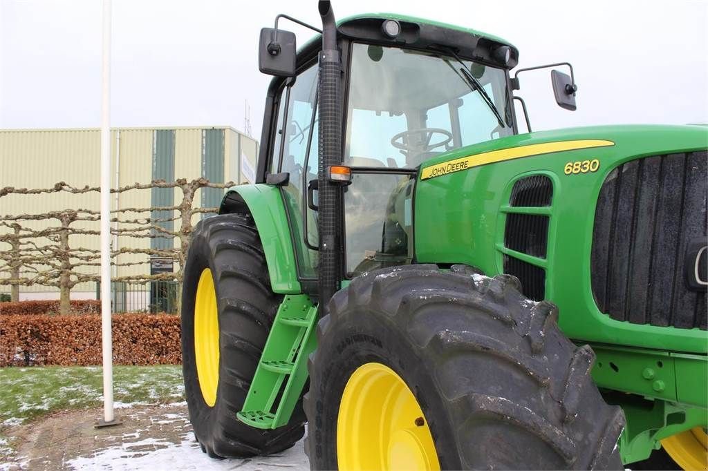 Traktor van het type John Deere 6830, Gebrauchtmaschine in Bant (Foto 4)