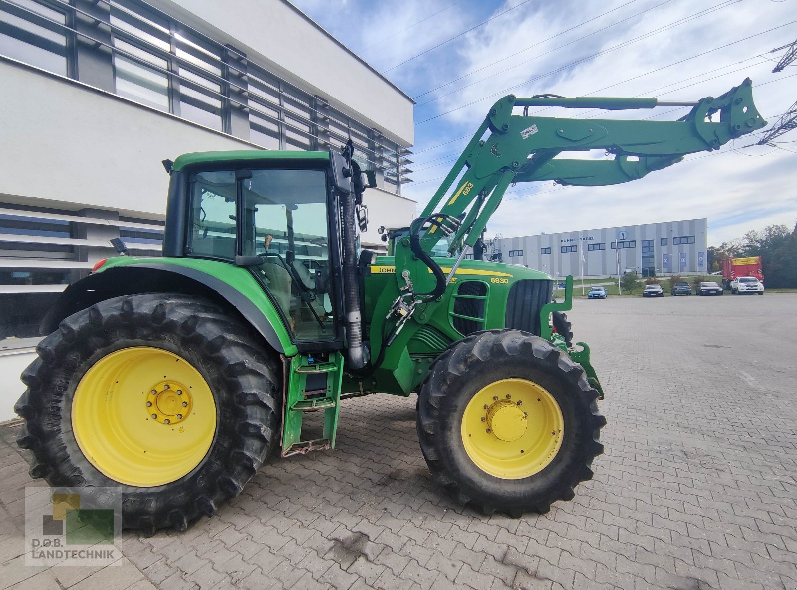 Traktor des Typs John Deere 6830, Gebrauchtmaschine in Regensburg (Bild 2)