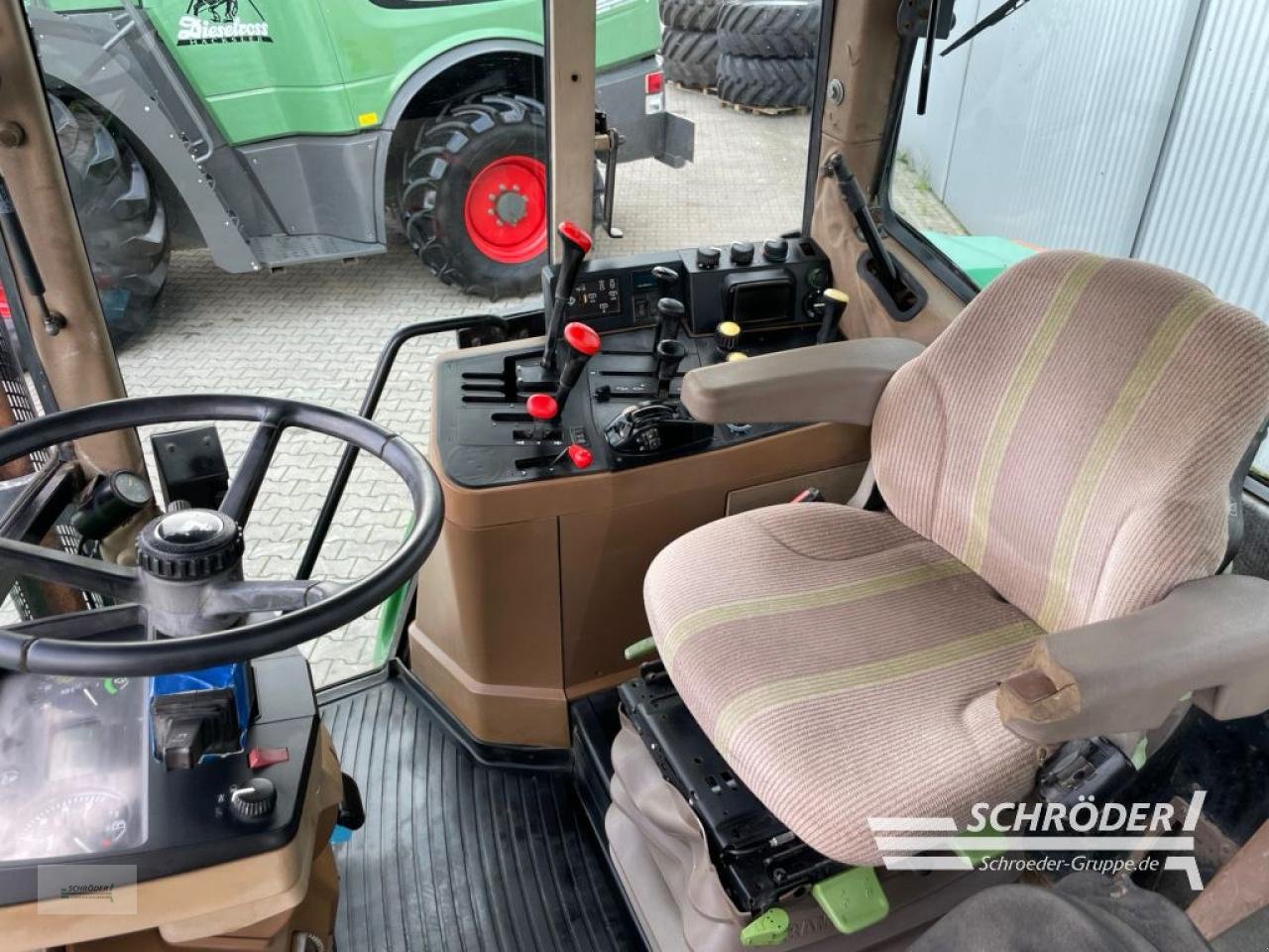 Traktor typu John Deere 6900, Gebrauchtmaschine w Wildeshausen (Zdjęcie 11)