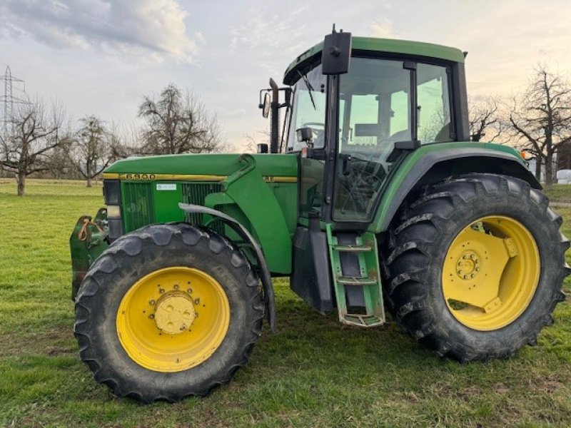 Traktor of the type John Deere 6900, Gebrauchtmaschine in Leuggern (Picture 1)