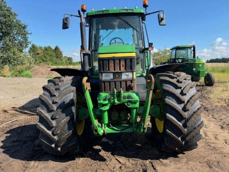 Traktor des Typs John Deere 6910 TLS FRONTLIFT, POWER QUARD, Gebrauchtmaschine in Dronninglund (Bild 3)