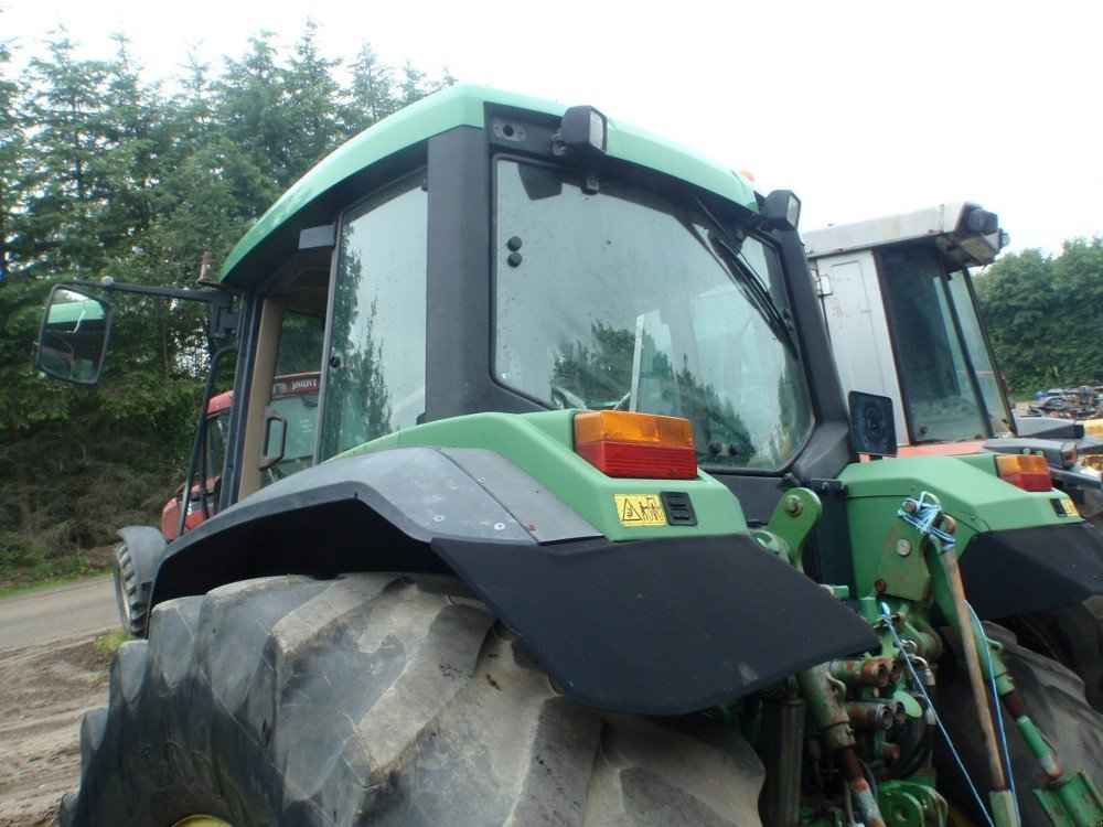 Traktor van het type John Deere 6910, Gebrauchtmaschine in Viborg (Foto 8)