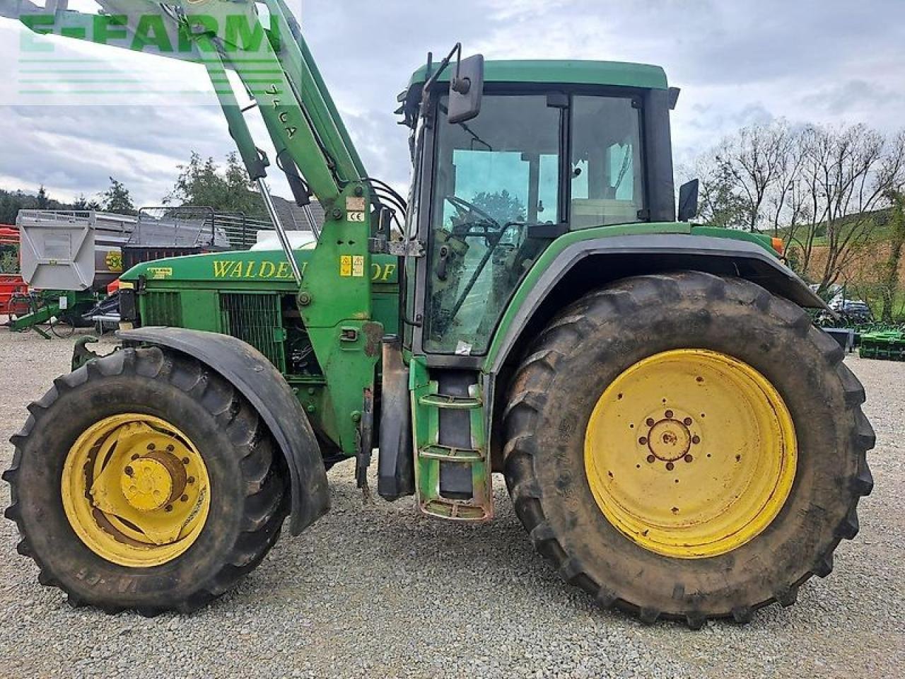 Traktor des Typs John Deere 6910, Gebrauchtmaschine in GROBELNO (Bild 9)