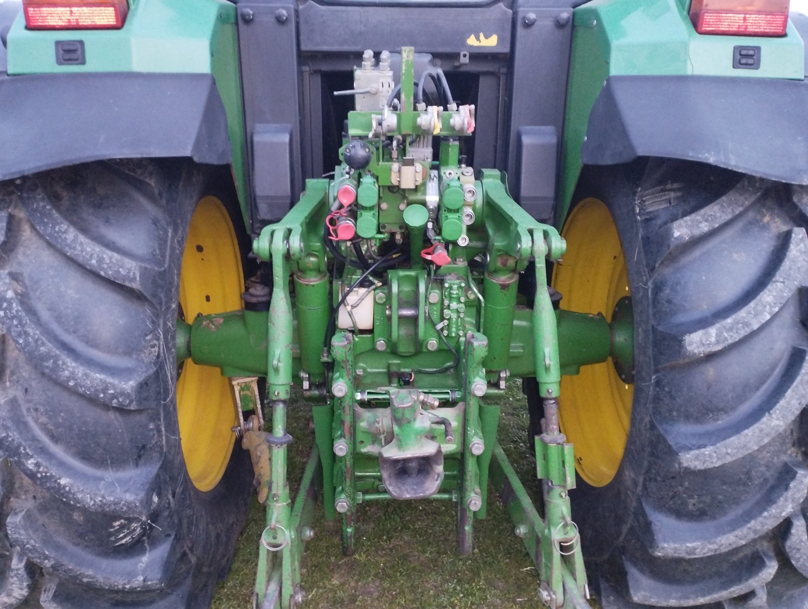 Traktor типа John Deere 6910, Gebrauchtmaschine в Bergheim (Фотография 3)