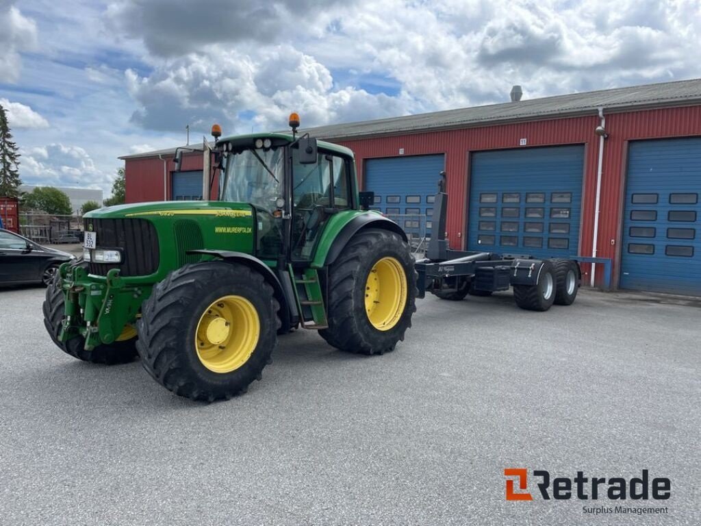 Traktor typu John Deere 6920 MED KROGHEJSEVOGN, Gebrauchtmaschine v Rødovre (Obrázok 1)