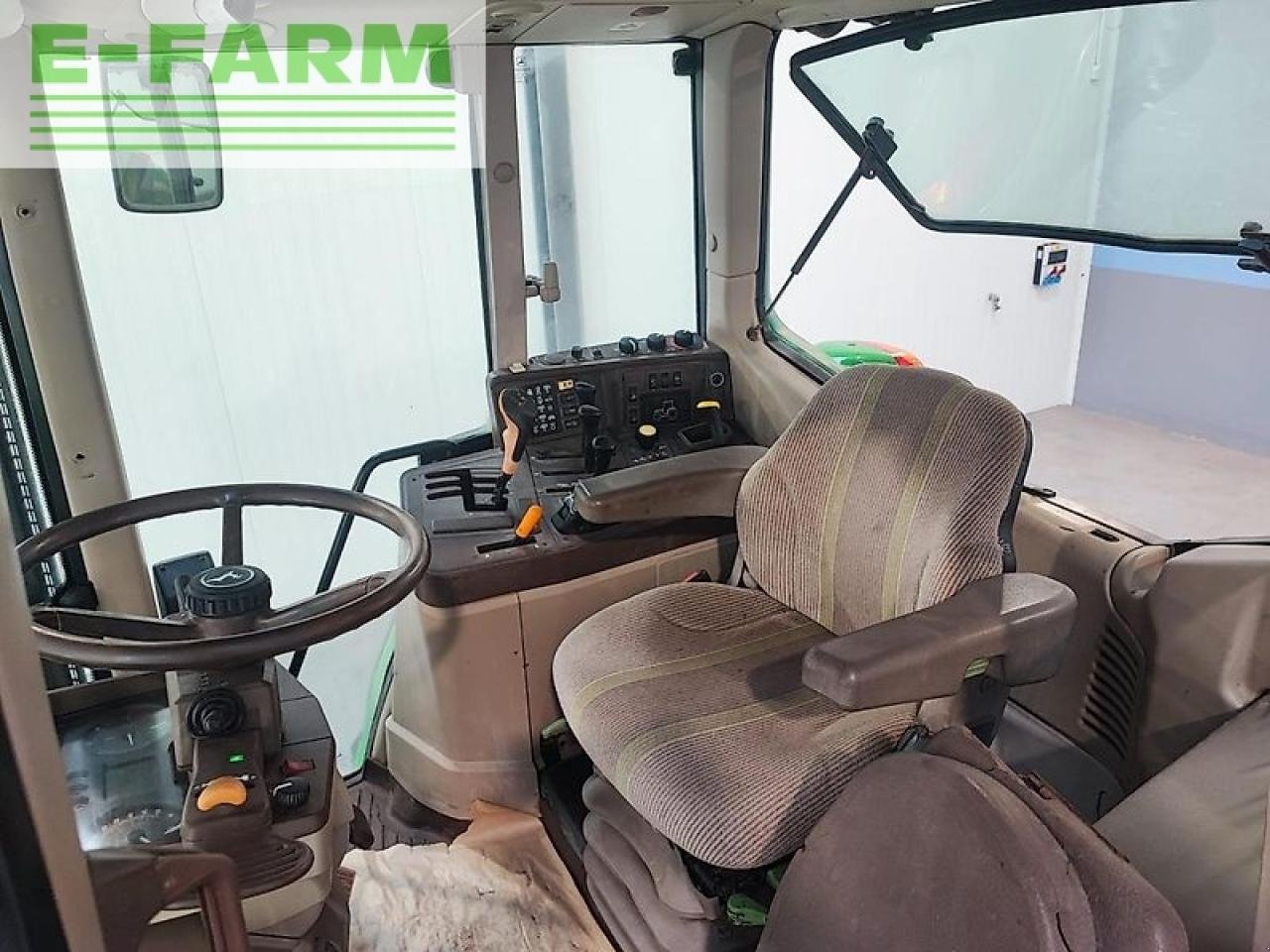 Traktor типа John Deere 6920 premium Premium, Gebrauchtmaschine в MORDY (Фотография 2)