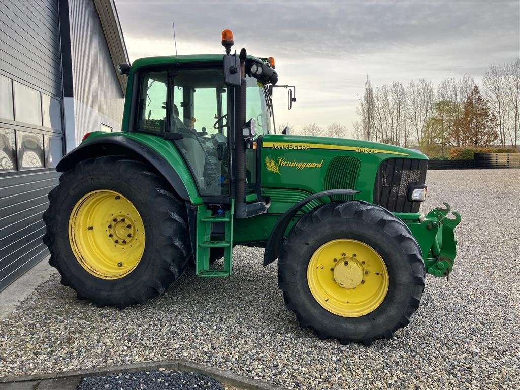 Traktor of the type John Deere 6920 TLS Autoquad, Gebrauchtmaschine in Thorsø (Picture 6)