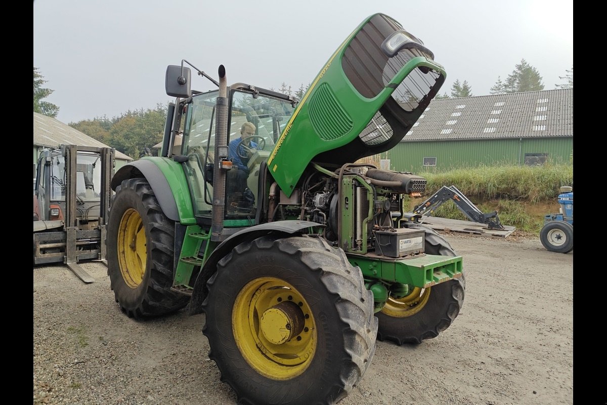 Traktor van het type John Deere 6920, Gebrauchtmaschine in Viborg (Foto 3)