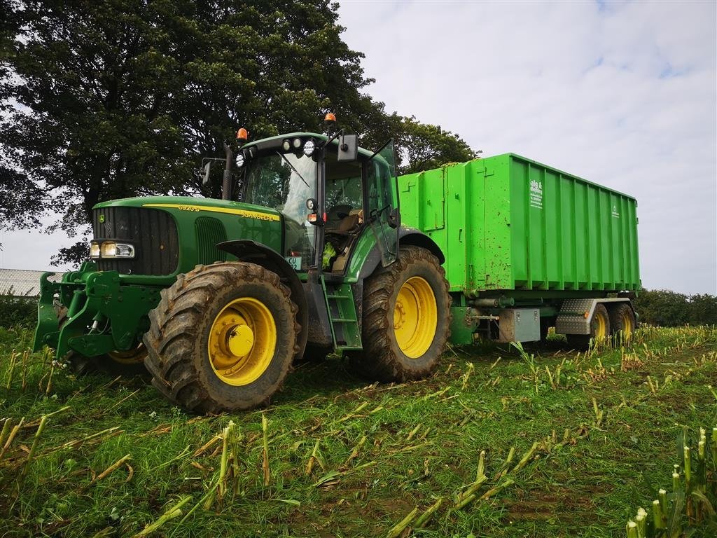 Traktor типа John Deere 6920S  Bla. Frontlift del andet ekstra udstyr, Gebrauchtmaschine в Ikast (Фотография 1)