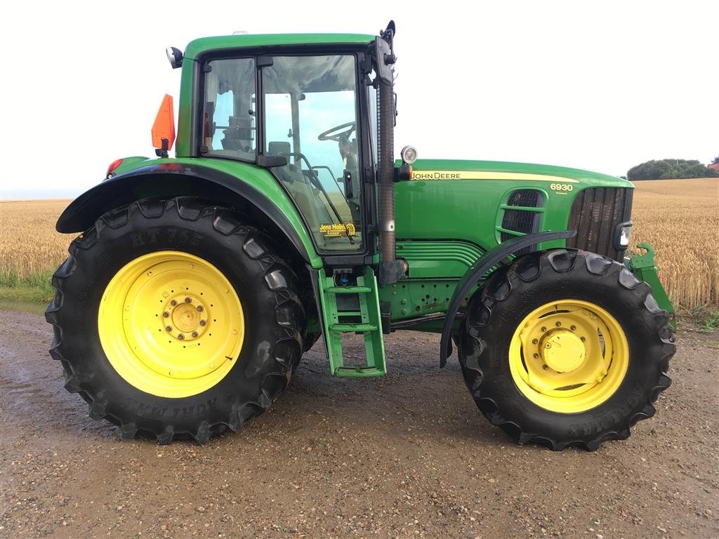 Traktor typu John Deere 6930 Premium AP m/Frontlift+PTO, Gebrauchtmaschine w Bjerringbro (Zdjęcie 2)