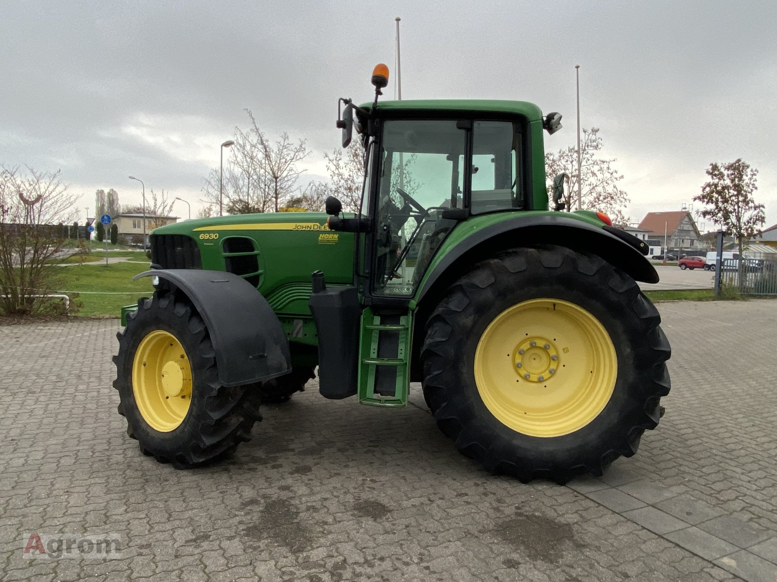 Traktor типа John Deere 6930 Premium, Gebrauchtmaschine в Harthausen (Фотография 9)