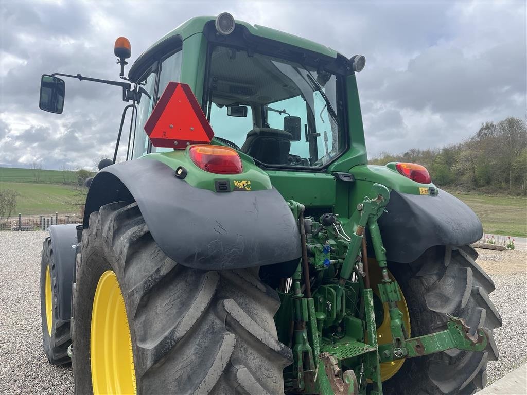 Traktor of the type John Deere 6930 Premium, Gebrauchtmaschine in Vejle (Picture 3)