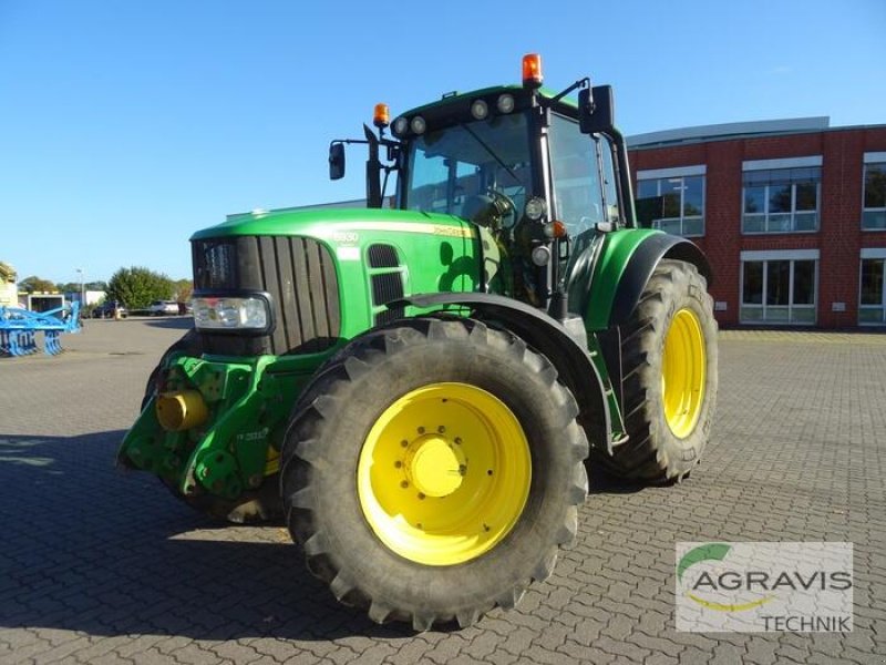 Traktor van het type John Deere 6930 PREMIUM, Gebrauchtmaschine in Uelzen (Foto 1)