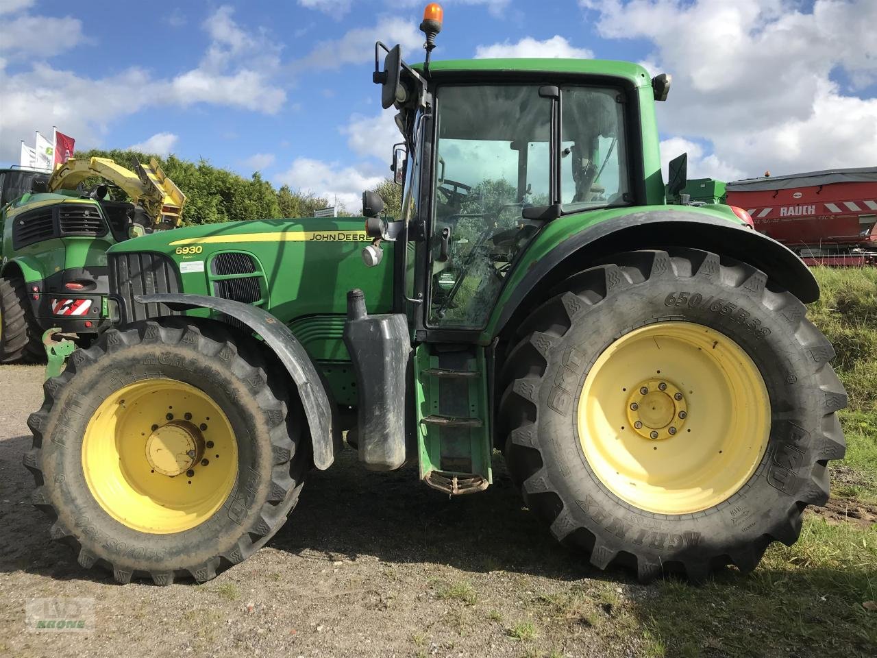 Traktor des Typs John Deere 6930 Premium, Gebrauchtmaschine in Alt-Mölln (Bild 1)