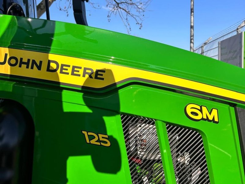 Traktor of the type John Deere 6M 125 DEMO, Vorführmaschine in Niederkirchen (Picture 1)