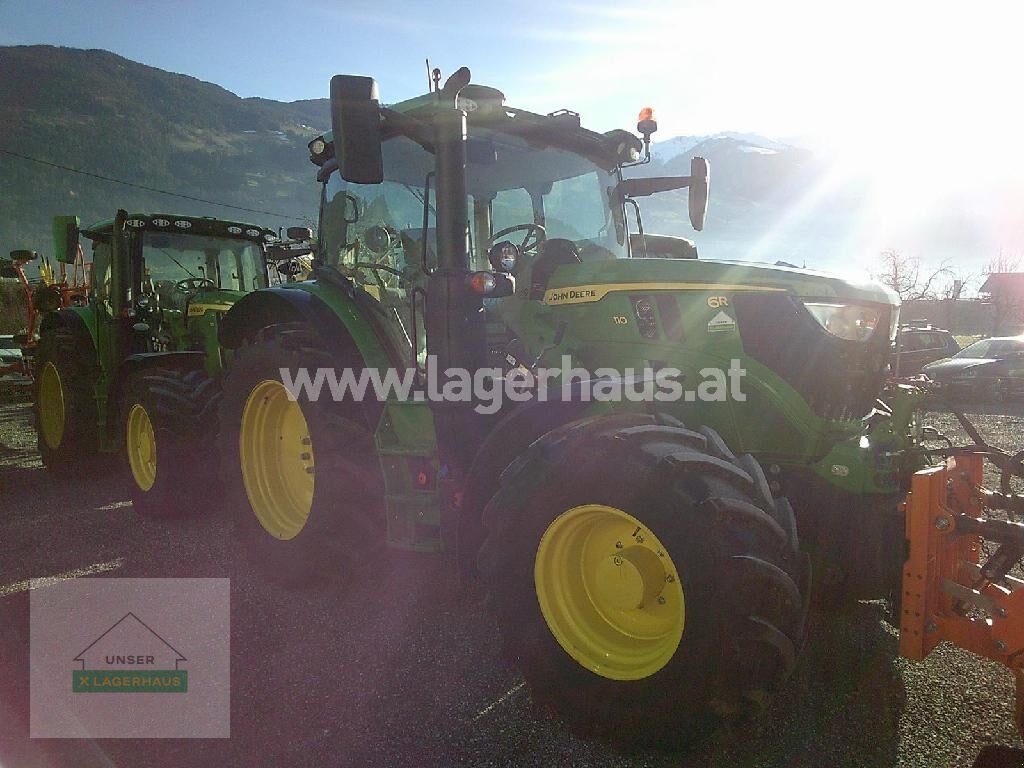 Traktor типа John Deere 6R 110, Neumaschine в Schlitters (Фотография 2)