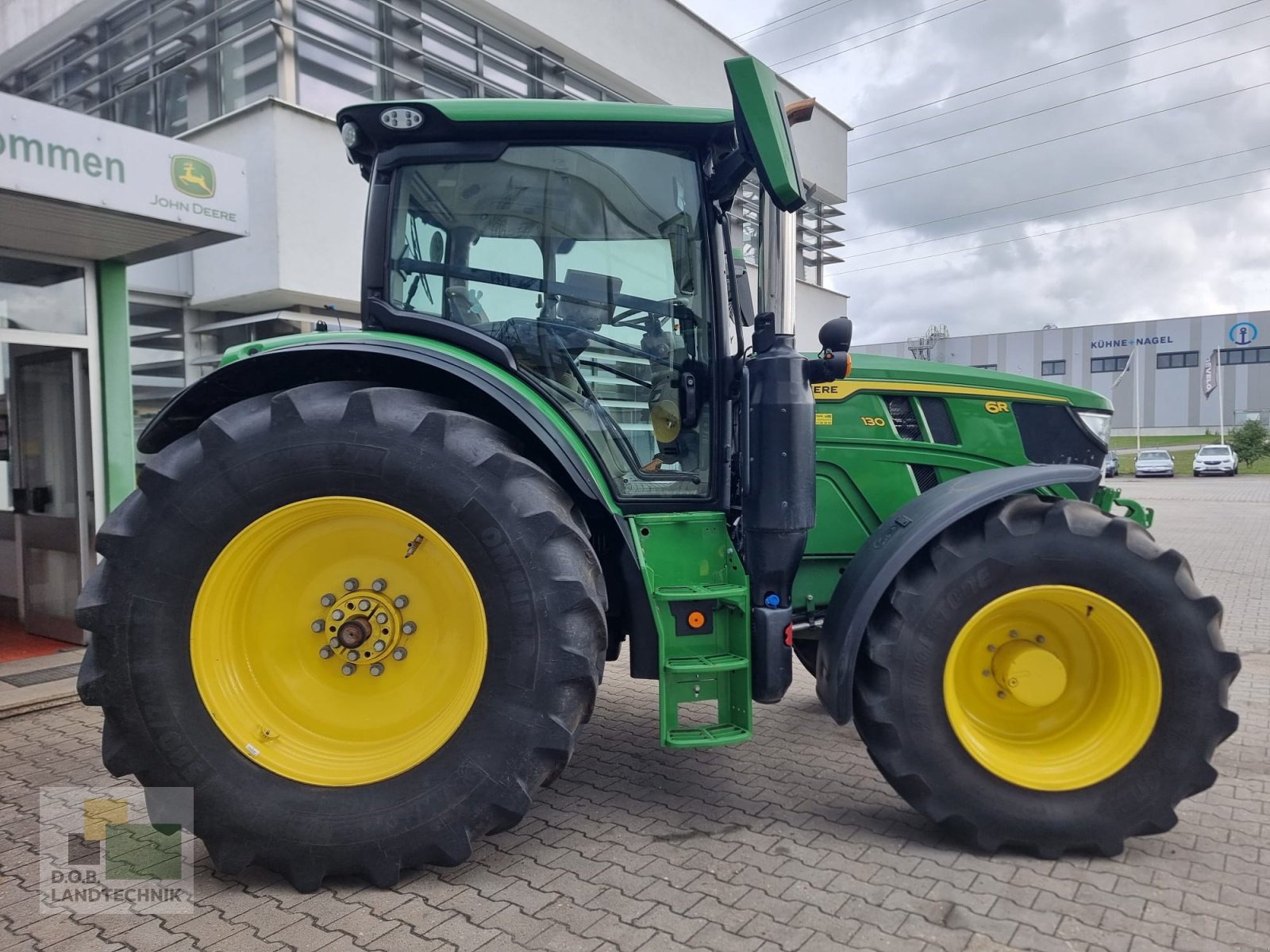 Traktor типа John Deere 6R 130 6R130 6130R mit Reifendruckregelanlage mit Garantie bis 27.07.2026, Gebrauchtmaschine в Regensburg (Фотография 4)