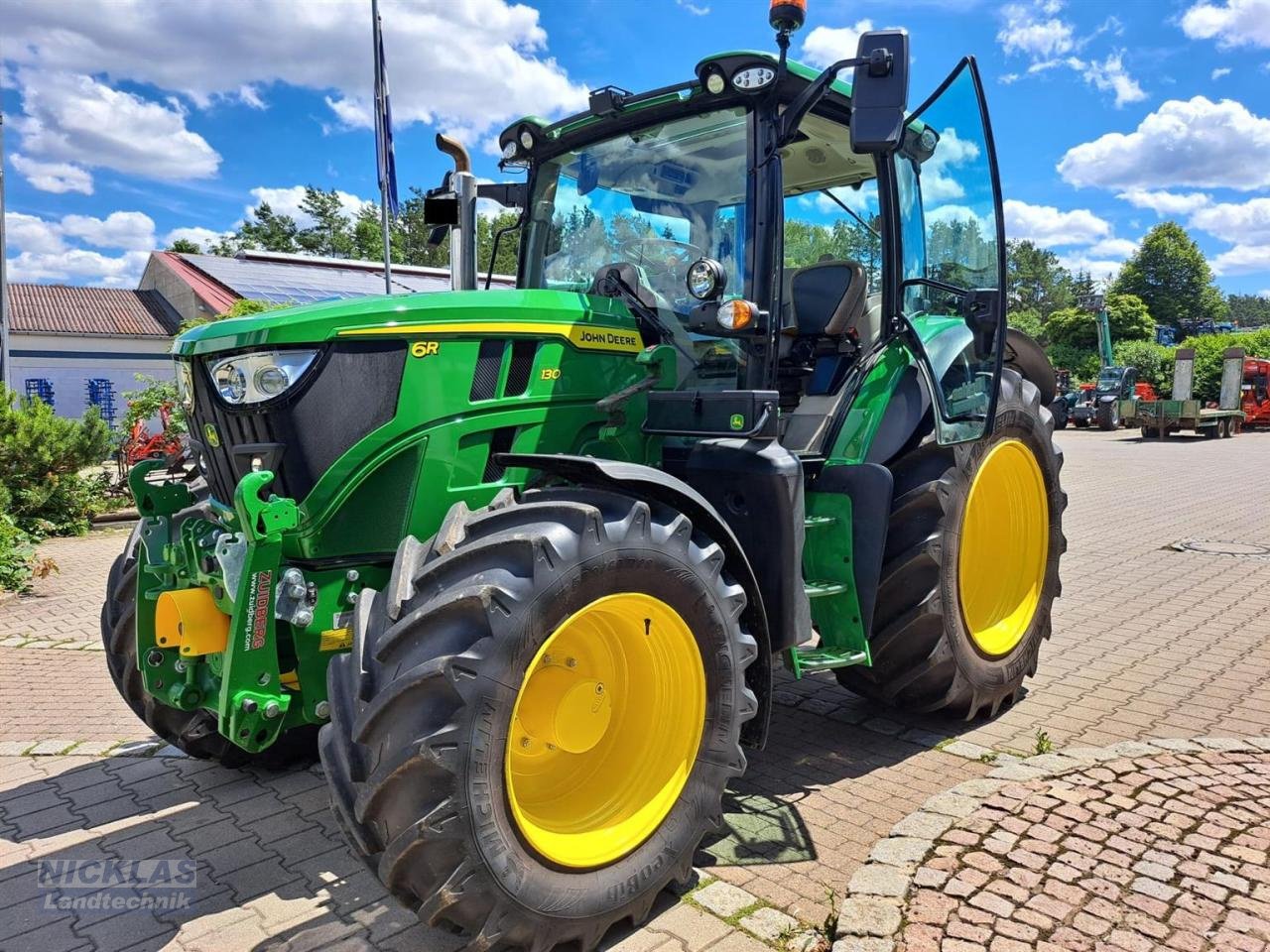 Traktor typu John Deere 6R 130 CommandPro, Gebrauchtmaschine w Schirradorf (Zdjęcie 2)