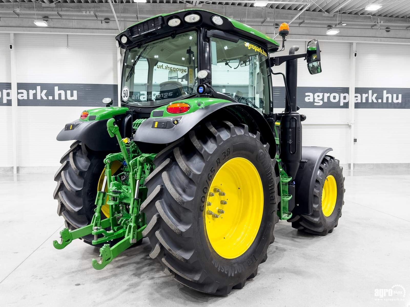 Traktor typu John Deere 6R 130, Gebrauchtmaschine w Csengele (Zdjęcie 3)