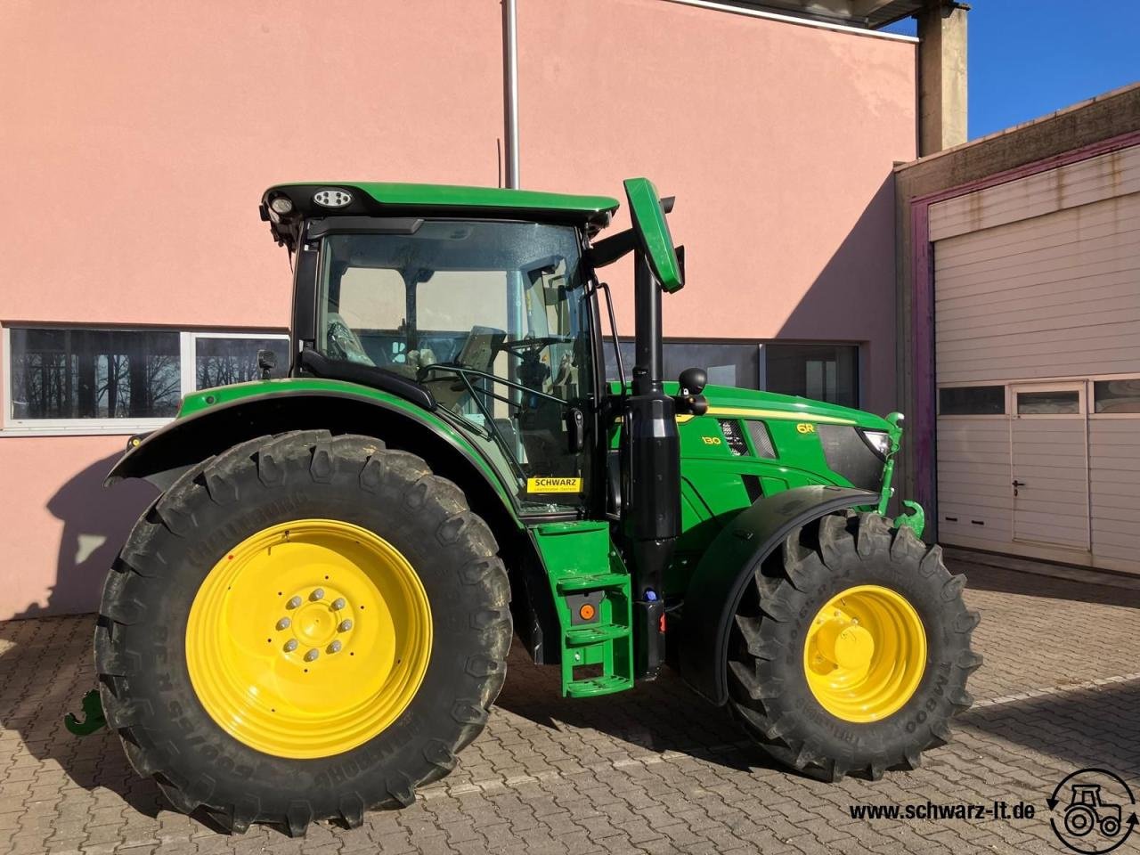 Traktor van het type John Deere 6R 130, Neumaschine in Aspach (Foto 3)