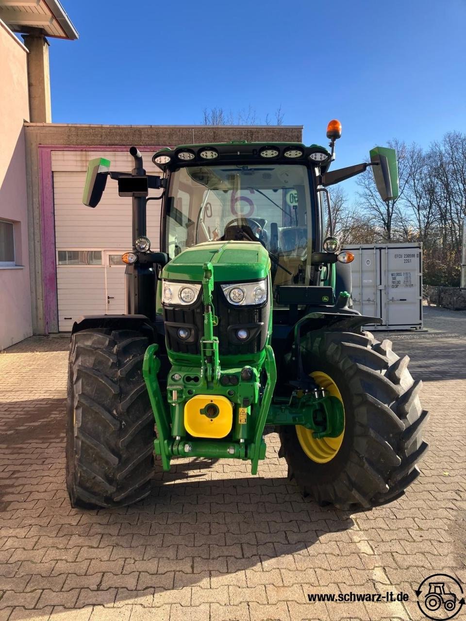 Traktor van het type John Deere 6R 130, Neumaschine in Aspach (Foto 7)