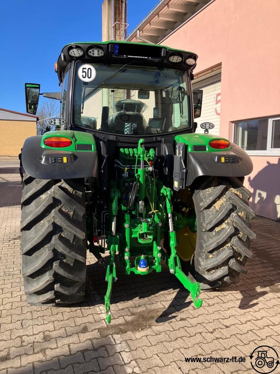 Traktor van het type John Deere 6R 130, Neumaschine in Aspach (Foto 10)