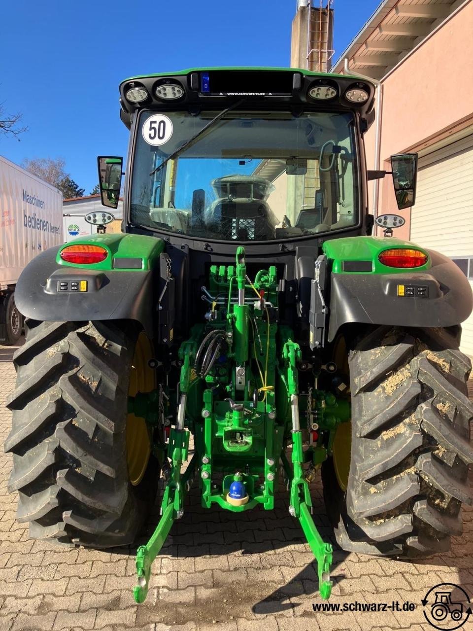 Traktor van het type John Deere 6R 130, Neumaschine in Aspach (Foto 11)