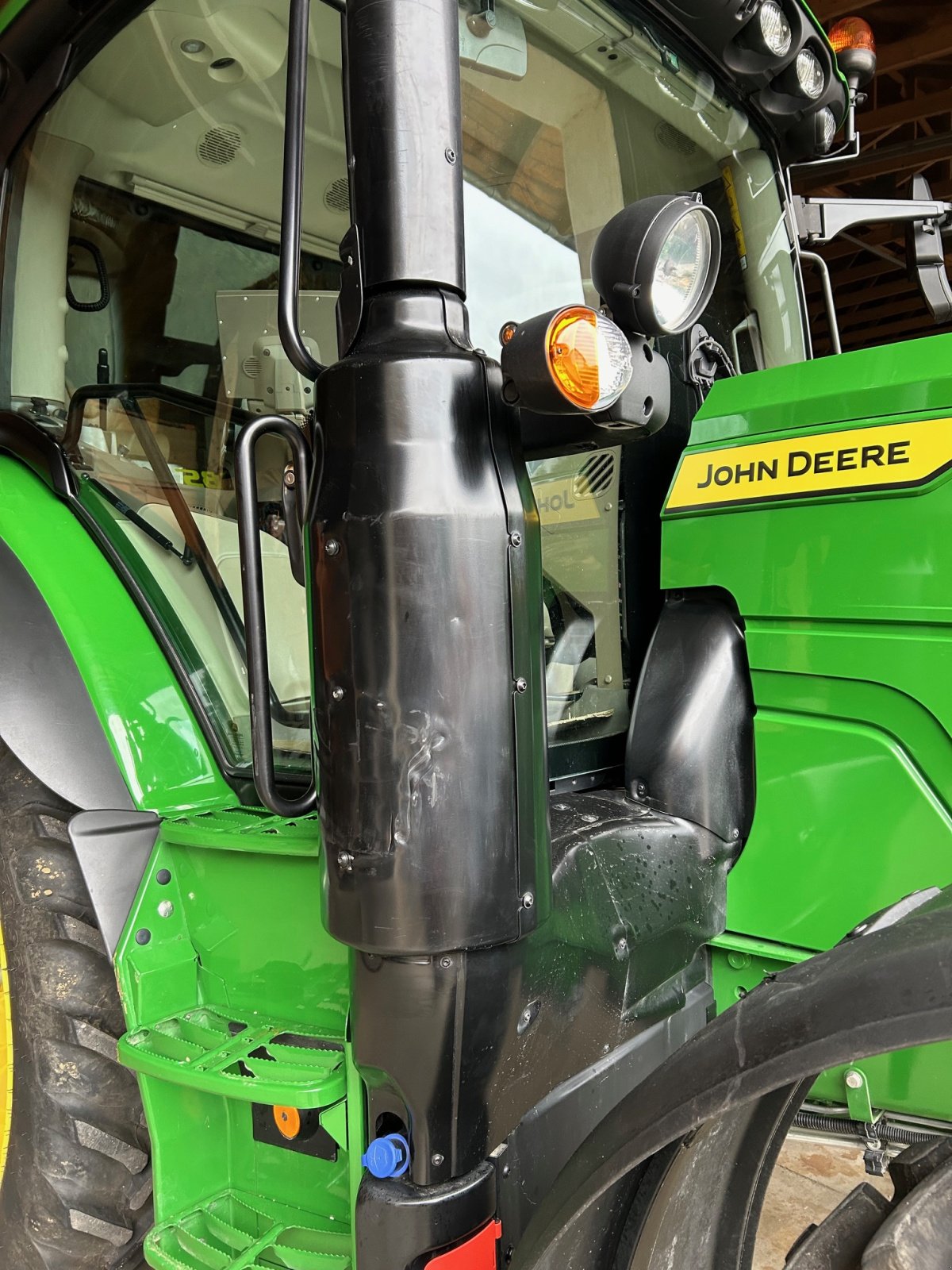 Traktor typu John Deere 6R 130, Gebrauchtmaschine w Wallersdorf (Zdjęcie 15)