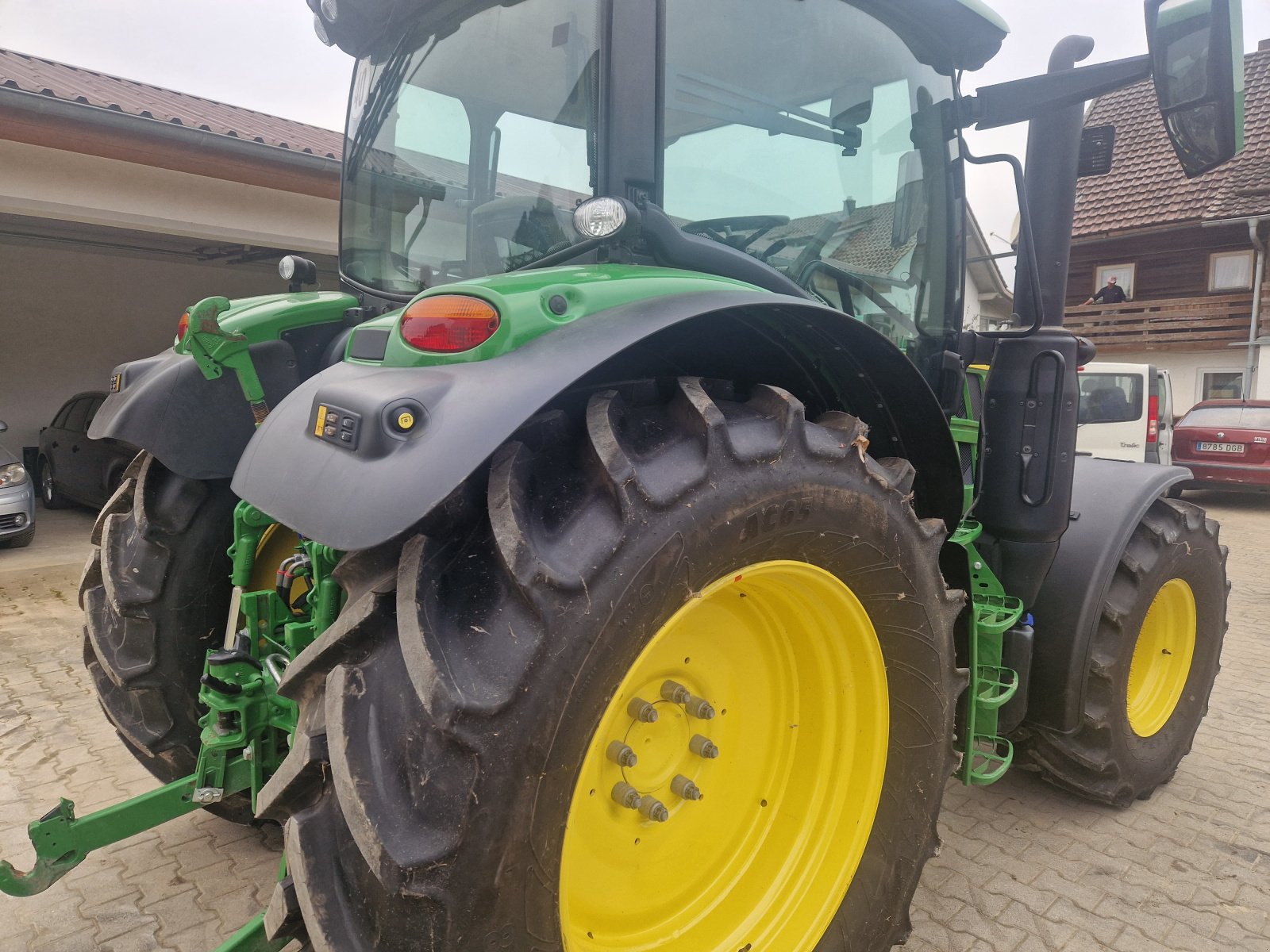 Traktor typu John Deere 6R 130, Gebrauchtmaschine v Osterhofen (Obrázek 6)