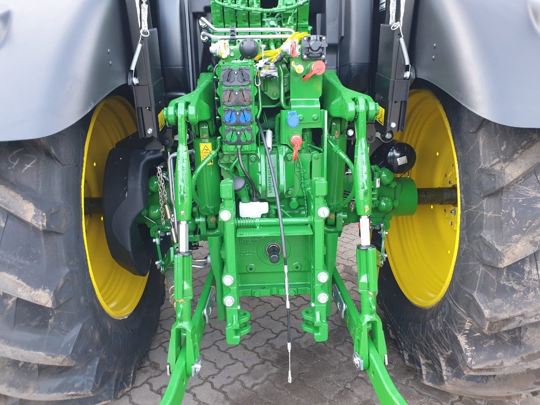 Traktor typu John Deere 6R 145 **MIETRÜCKLÄUFER**, Gebrauchtmaschine w Sittensen (Zdjęcie 8)