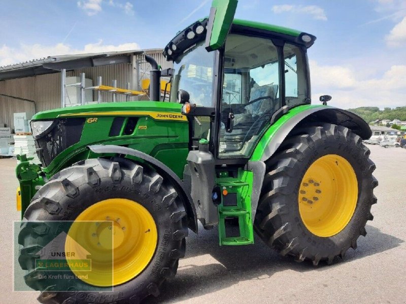 Traktor del tipo John Deere 6R 150, Neumaschine en Perg