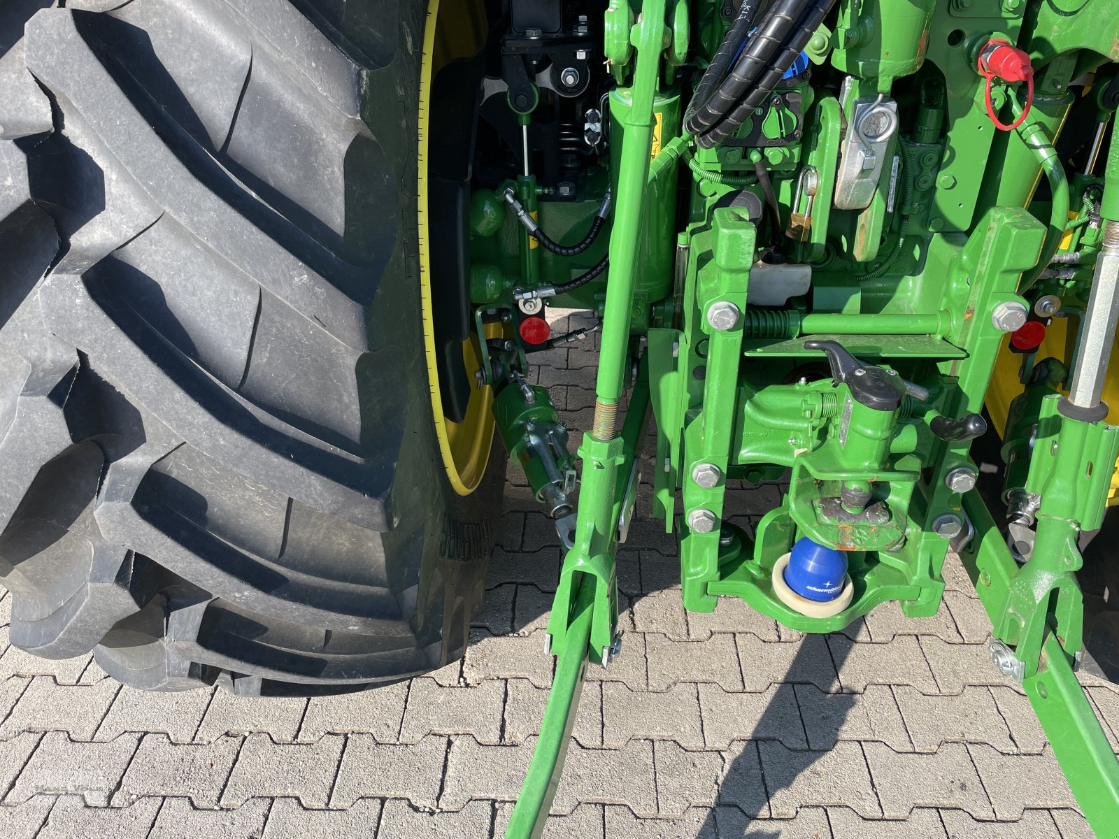 Traktor типа John Deere 6R 150, Neumaschine в Eggenfelden (Фотография 15)