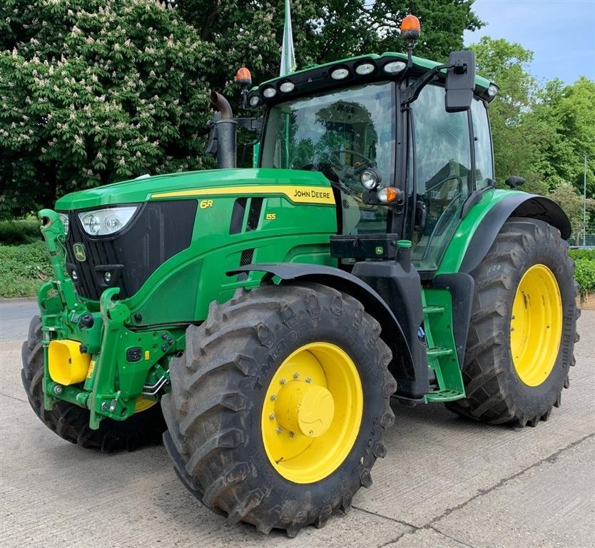 Traktor del tipo John Deere 6R 155 Front PTO Luft og hydraulic bremser. Front PTO. GPS ready. Ring til Ulrik på 40255544. Jeg snakker Jysk., Gebrauchtmaschine en Kolding (Imagen 3)