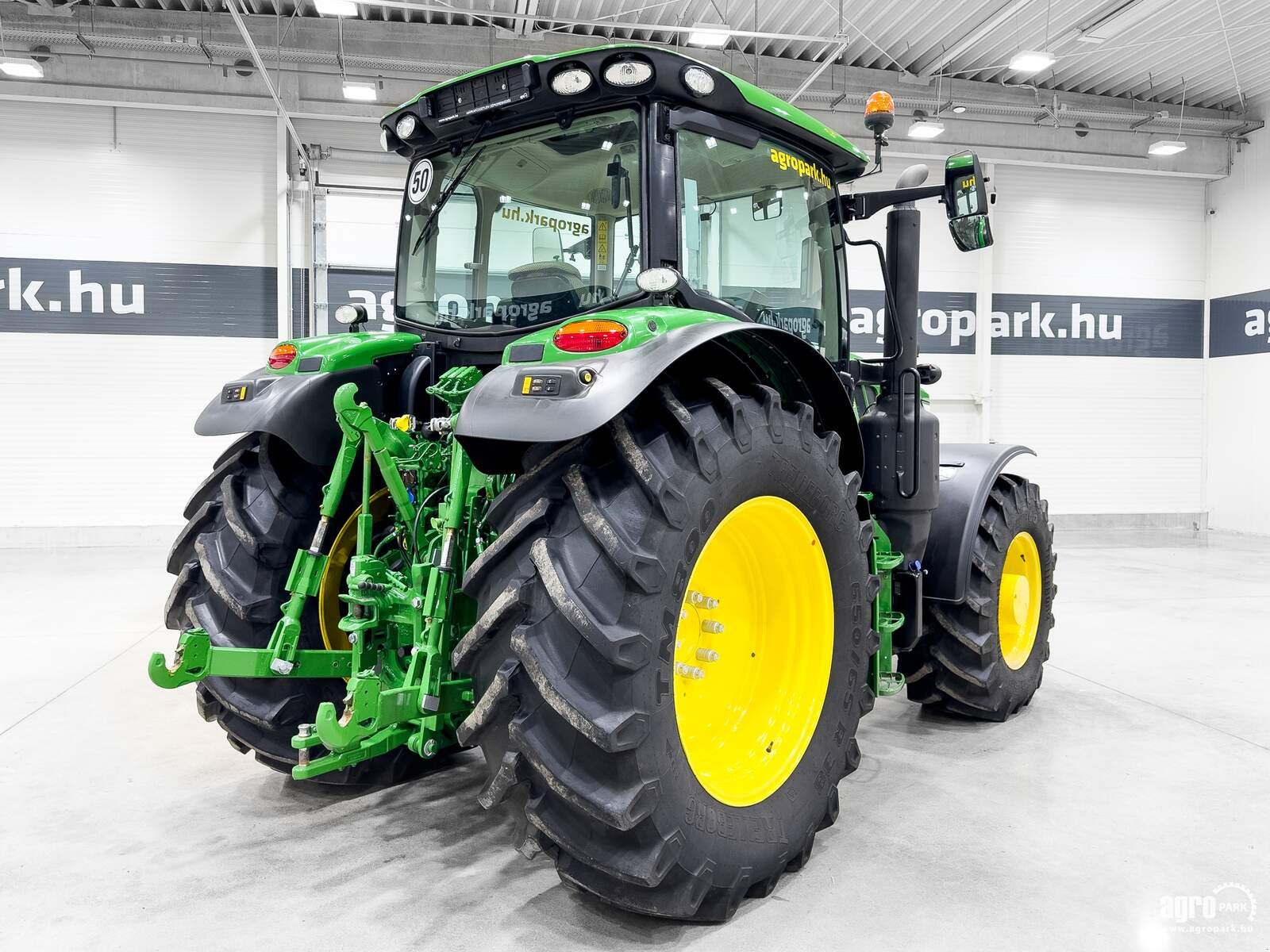 Traktor typu John Deere 6R 155, Gebrauchtmaschine w Csengele (Zdjęcie 3)