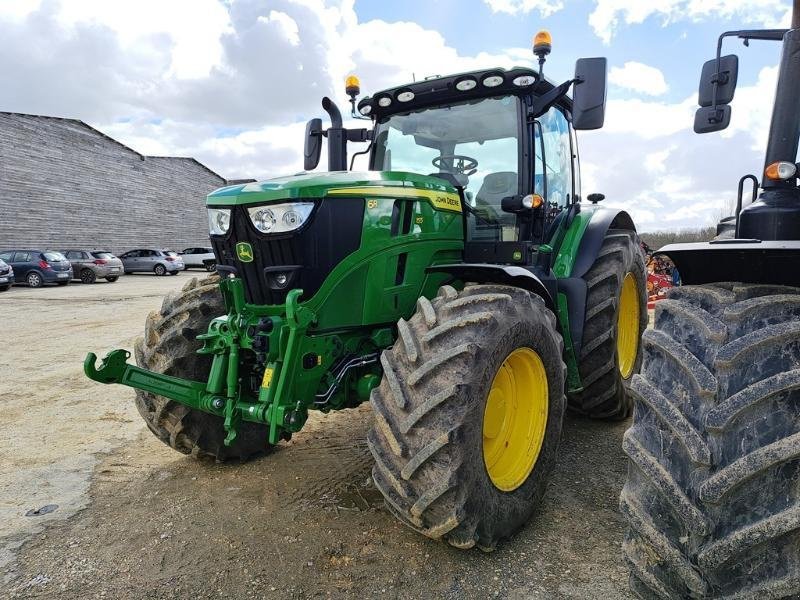 Traktor tip John Deere 6R 155, Gebrauchtmaschine in SAINT-GERMAIN DU PUY (Poză 1)